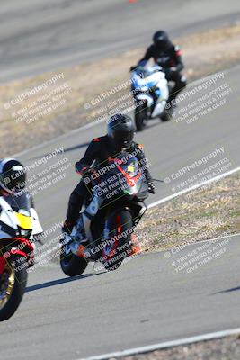 media/Feb-05-2023-Classic Track Day (Sun) [[c35aca4a42]]/Group 2/session 4 turn 4/